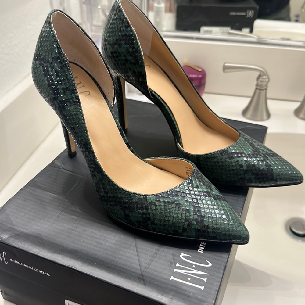 INC d’orsay heels. Pre-loved.